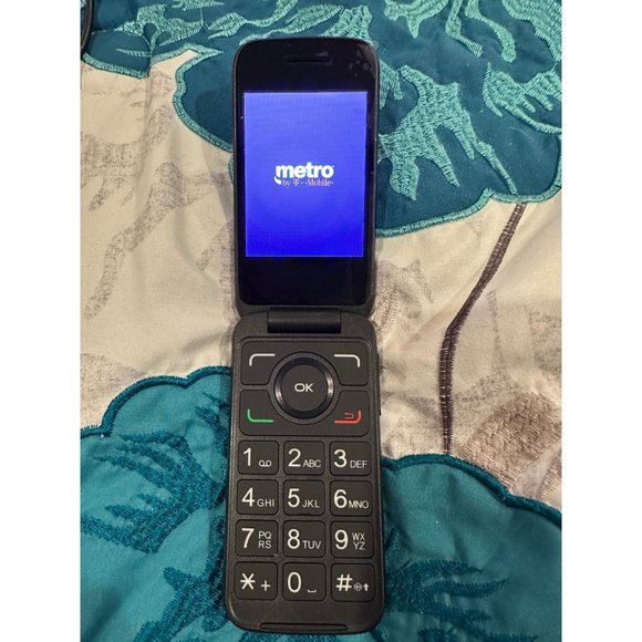 T-Mobile flip phone-#9 - Picture 2 of 3